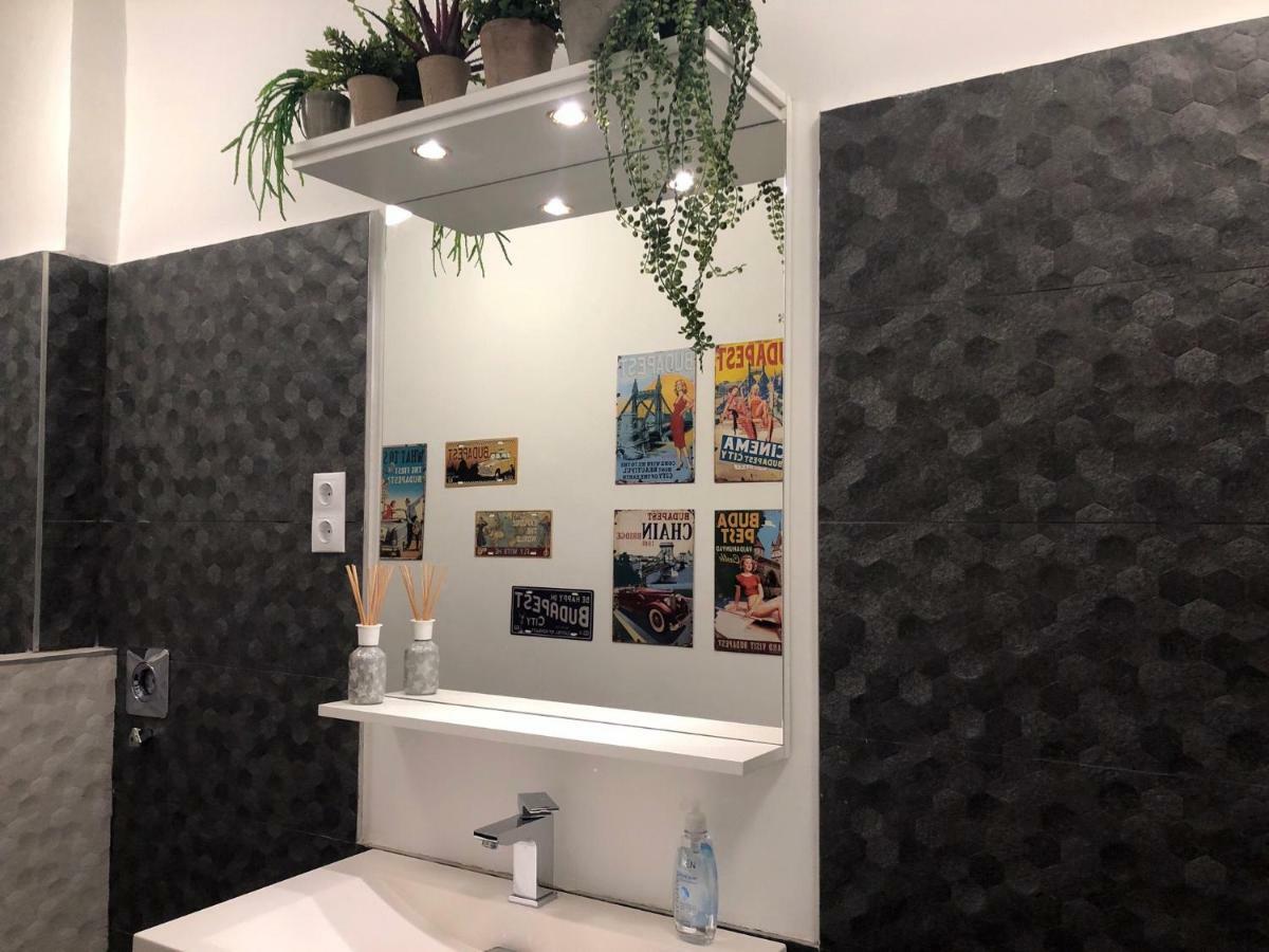 City Corso Apartman Budapest Eksteriør billede